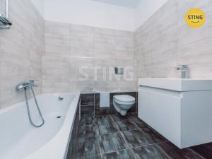 Pronájem bytu 2+kk, Pardubice, Bubeníkova, 53 m2