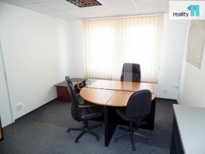 Pronájem komerčního pozemku, Jesenice, Hrnčířská, 1400 m2