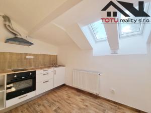Pronájem bytu 1+kk, Jaroměř, Husova, 23 m2
