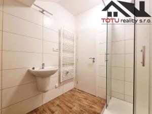 Pronájem bytu 1+kk, Jaroměř, Husova, 23 m2