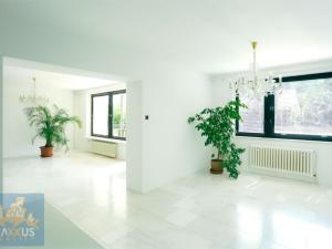 Pronájem rodinného domu, Praha - Lhotka, Na dlouhé mezi, 436 m2