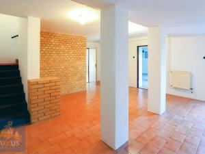 Pronájem rodinného domu, Praha - Lhotka, Na dlouhé mezi, 436 m2