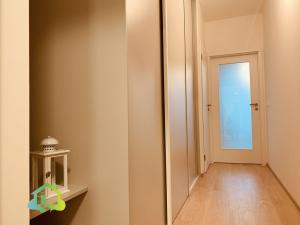 Pronájem bytu 1+kk, Praha - Ďáblice, Křižanská, 25 m2