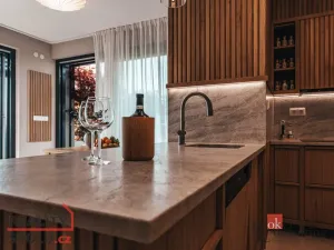 Prodej bytu 3+kk, Plzeň - Doudlevce, Heyrovského, 158 m2