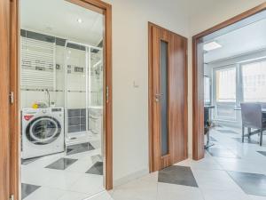 Prodej bytu 2+1, Praha - Letňany, Křivoklátská, 65 m2