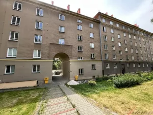 Pronájem bytu 1+kk, Ostrava - Poruba, nábřeží Svazu protifašistických bojovníků, 20 m2