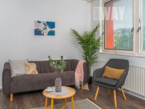 Prodej bytu 2+1, Praha - Miškovice, Polabská, 49 m2