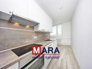 Pronájem bytu 2+1, Olomouc, Sienkiewiczova, 52 m2