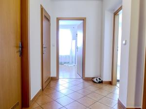 Pronájem bytu 2+kk, Hradec Králové - Nový Hradec Králové, Rybova, 58 m2