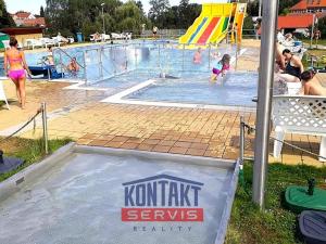 Prodej bytu 3+1, Velešín, Sídliště, 65 m2