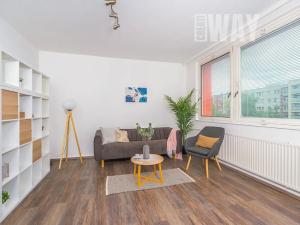 Prodej bytu 2+1, Praha - Miškovice, Polabská, 49 m2