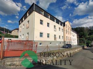 Pronájem bytu 1+1, Úpice, Nerudova, 36 m2