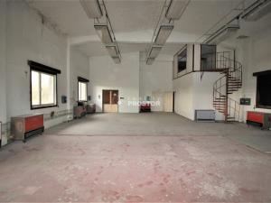 Pronájem skladu, Nučice, K Desítce, 400 m2