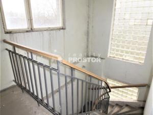 Pronájem skladu, Nučice, K Desítce, 400 m2