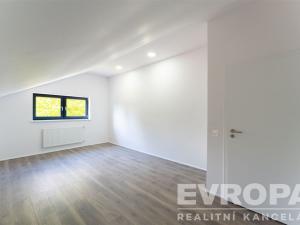 Prodej rodinného domu, Bystřice - Líšno, Líšno, 230 m2