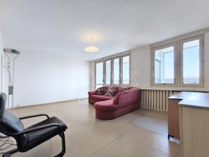 Pronájem bytu 1+kk, Praha - Smíchov, Štefánikova, 39 m2