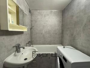 Prodej bytu 2+kk, Ostrava, Plk. Rajmunda Prchaly, 51 m2
