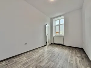 Pronájem bytu 2+1, Opava - Předměstí, Hviezdoslavova, 65 m2
