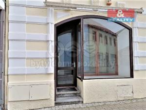 Pronájem obchodního prostoru, Kladno, Váňova, 35 m2