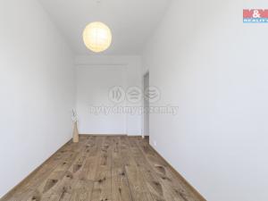 Prodej bytu 3+1, Frýdek-Místek - Frýdek, Na Aleji, 64 m2