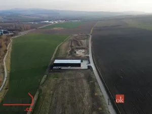 Prodej komerčního pozemku, Uherský Brod, Škrlovec, 10000 m2