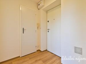 Pronájem bytu 1+1, Brno - Řečkovice, Sibiřská, 29 m2