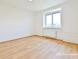 Pronájem bytu 1+1, Brno - Řečkovice, Sibiřská, 29 m2