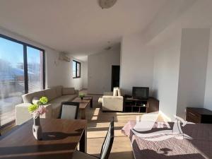 Prodej bytu 1+kk, Aheloy, Bulharsko, 55 m2