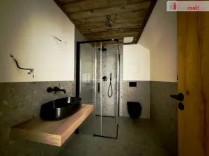 Pronájem obchodního prostoru, Harrachov, 45 m2