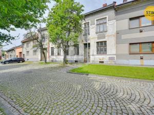Prodej rodinného domu, Němčice nad Hanou, Komenského nám., 420 m2