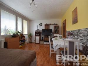 Prodej bytu 3+1, Kolín - Kolín II, Tisovecká, 77 m2