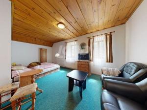 Prodej chalupy, Stárkov - Chlívce, 400 m2