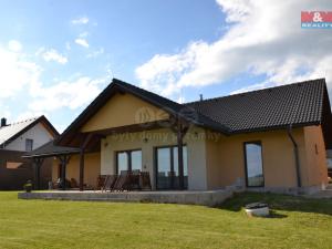 Prodej rodinného domu, Bezděkov nad Metují, 168 m2