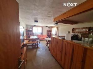 Prodej obchodního prostoru, Frymburk, 750 m2