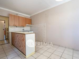 Prodej bytu 3+1, Teplice - Řetenice, Rooseveltovo náměstí, 66 m2
