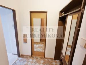 Pronájem bytu 1+kk, České Budějovice - České Budějovice 2, Husova tř., 25 m2