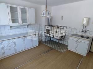 Prodej rodinného domu, Náměšť nad Oslavou, 200 m2