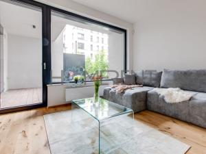 Pronájem bytu 2+kk, Praha - Nusle, Mužíkova, 54 m2
