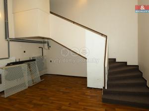 Pronájem obchodního prostoru, Kolín - Kolín III, Husovo náměstí, 394 m2