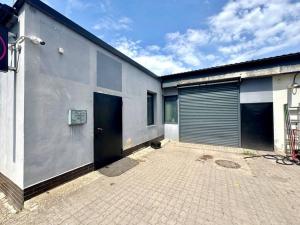Pronájem výrobních prostor, Chrášťany, U Cihelny, 1209 m2