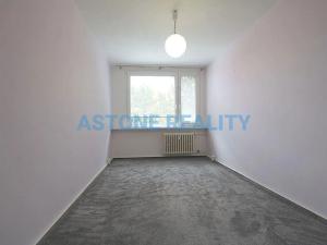 Pronájem bytu 2+kk, Praha - Kobylisy, Šimůnkova, 53 m2