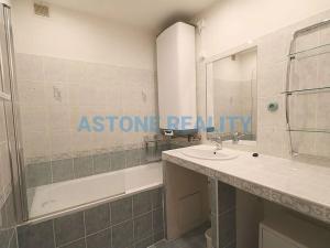 Pronájem bytu 2+kk, Praha - Kobylisy, Šimůnkova, 53 m2