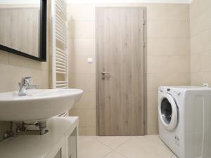 Pronájem bytu 1+kk, Praha - Stodůlky, Toufarova, 35 m2