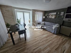 Prodej rodinného domu, Žandov - Dolní Police, 156 m2