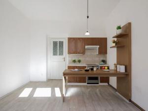 Prodej bytu 2+kk, Praha, Ondříčkova, 45 m2