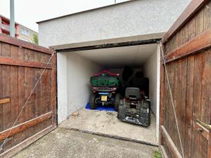 Prodej garáže, Bečov, 20 m2
