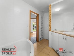 Pronájem bytu 3+kk, Hradec Králové - Třebeš, Ve Stromovce, 68 m2