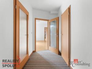 Pronájem bytu 3+kk, Hradec Králové - Třebeš, Ve Stromovce, 68 m2