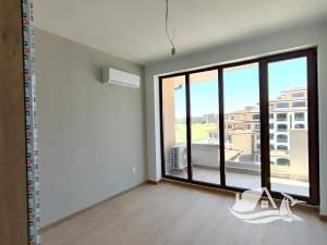 Prodej bytu 1+kk, Aheloy, Bulharsko, 32 m2