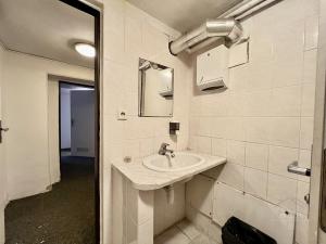 Pronájem obchodního prostoru, Praha - Strašnice, Přetlucká, 130 m2